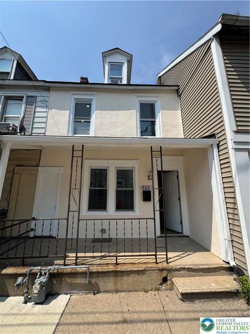 953 North St, Allentown, PA, 18102-5558 | Card Image