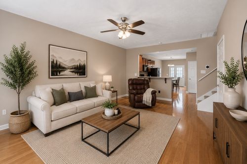 814 Spence Enclave Ln, Nashville, TN, 37210-3240 | Card Image