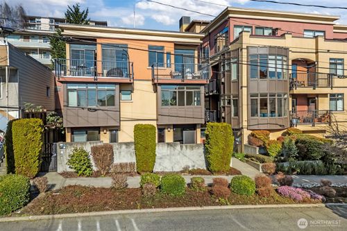 116-116 Aloha St, Seattle, WA, 98109-3617 | Card Image