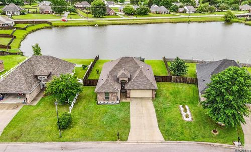 41481 Hearthstone Ave, Prairieville, LA, 70769-5781 | Card Image