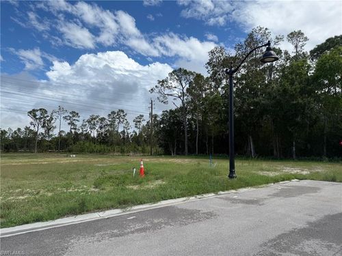 306 Riviera Tulum Ave, NAPLES, FL, 34110 | Card Image