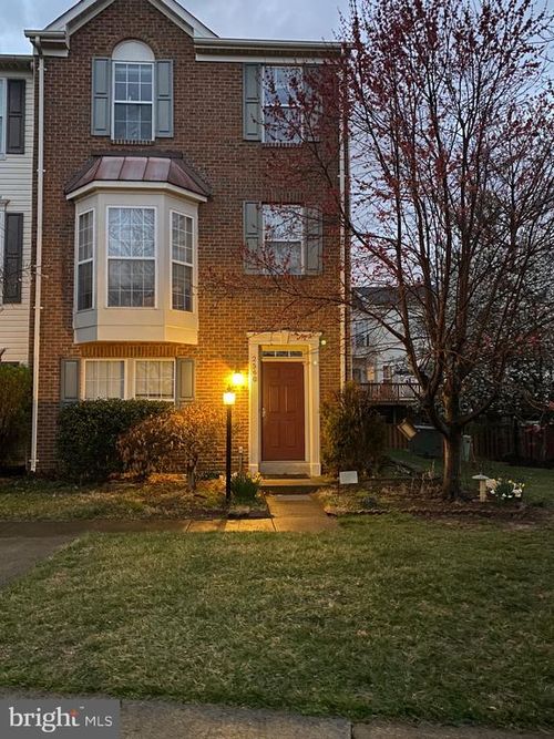 2560 Belcroft Pl, HERNDON, VA, 20171-4723 | Card Image