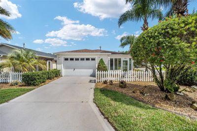 273 Rowesville Lane, House other with 2 bedrooms, 2 bathrooms and null parking in THE VILLAGES FL | Image 3