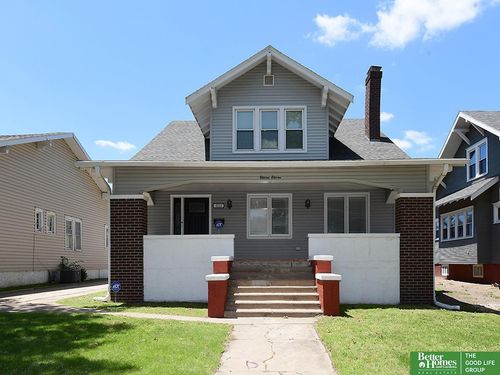 1111 E St, Fairbury, NE, 68352-1521 | Card Image