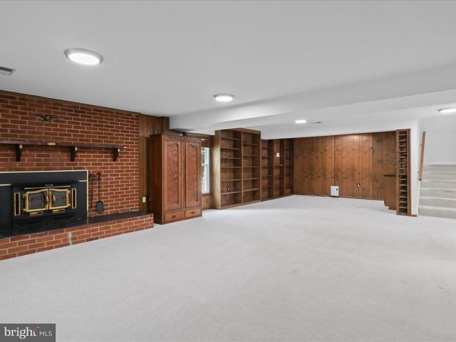 5281 Navaho Dr, House other with 4 bedrooms, 3 bathrooms and null parking in Alexandria VA | Image 38