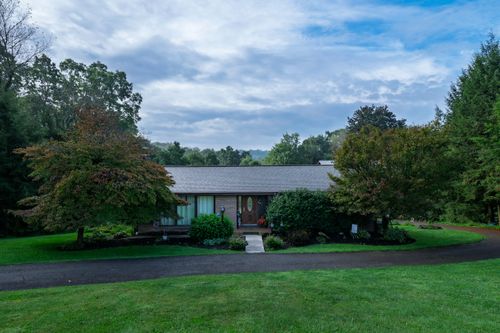 847 Whitestown Road, Connoquenessing Twp, PA, 16001 | Card Image