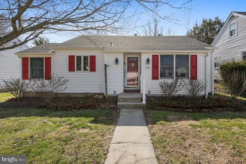 234 Pine St, DOVER, DE, 19901-4456 | Card Image