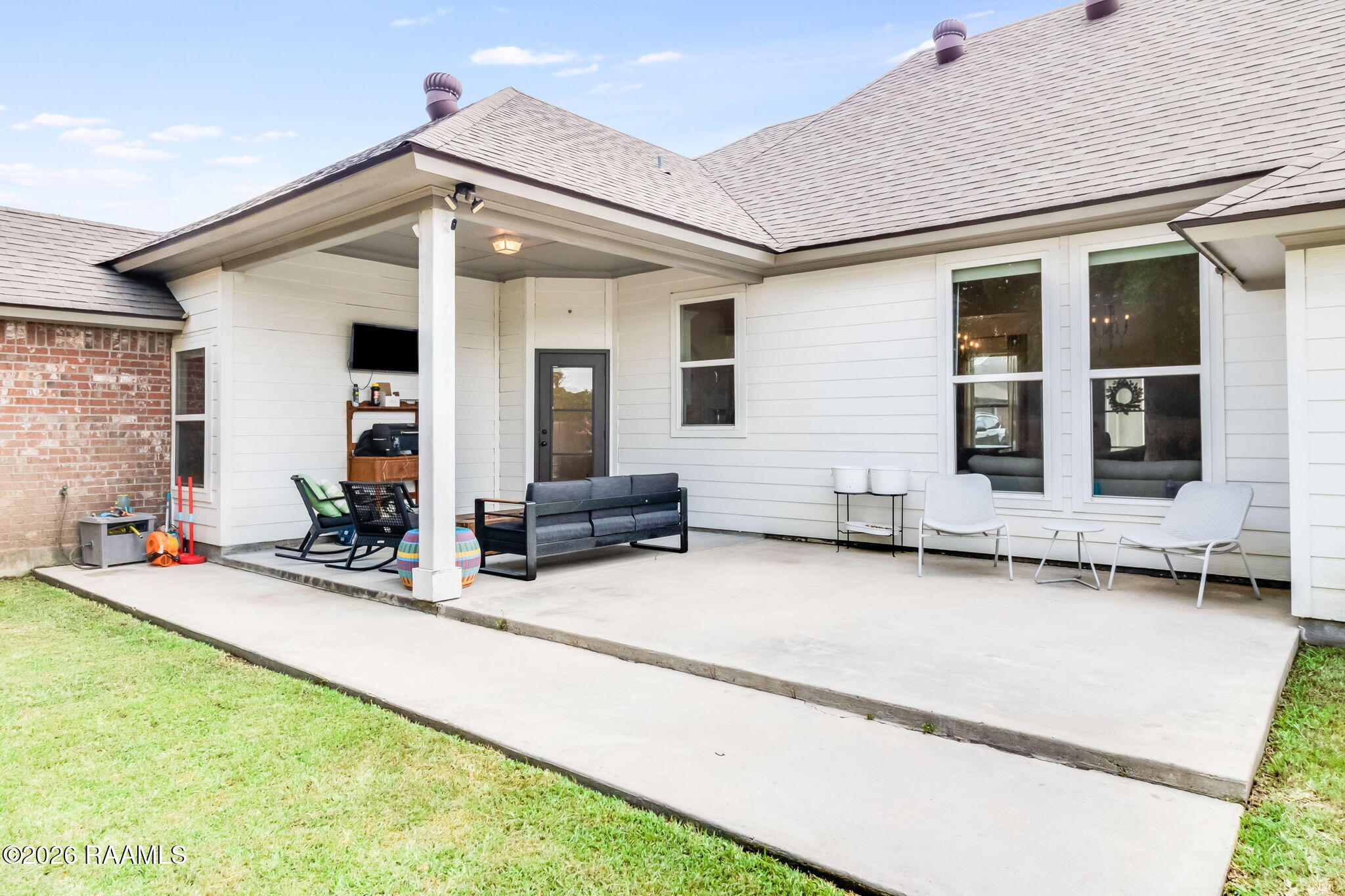 Residential in Duson 5