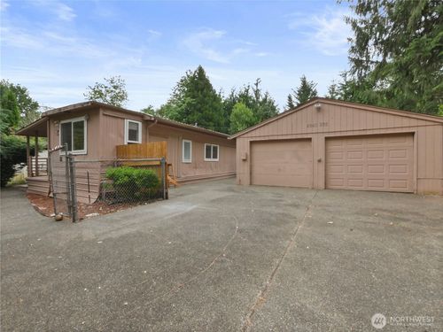 4940 335th Pl Se, Fall City, WA, 98024-9601 | Card Image