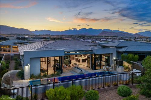 10932 White Clay Dr, Las Vegas, NV, 89135-1615 | Card Image