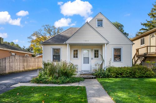 1502 Kenmore Ave, Round Lake Beach, IL, 60073-2115 | Card Image