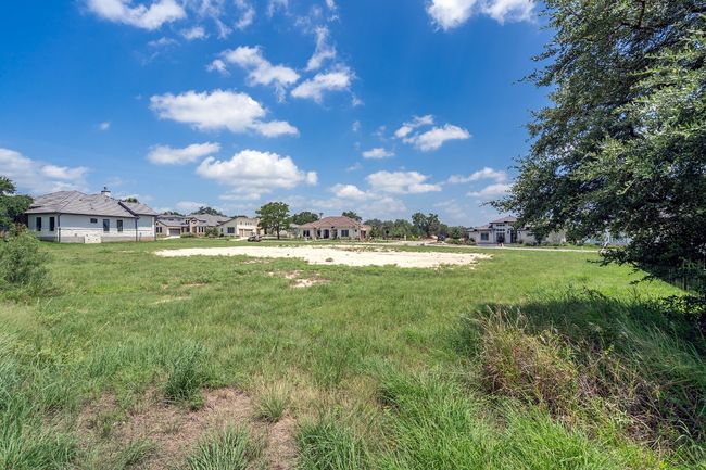 View of yard | Image 5