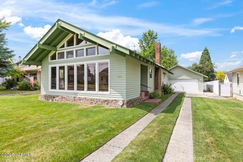3005 W Chestnut Ave, Yakima, WA, 98902-2742 | Card Image