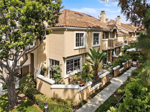 20 Front Row, Aliso Viejo, CA, 92656-2811 | Card Image