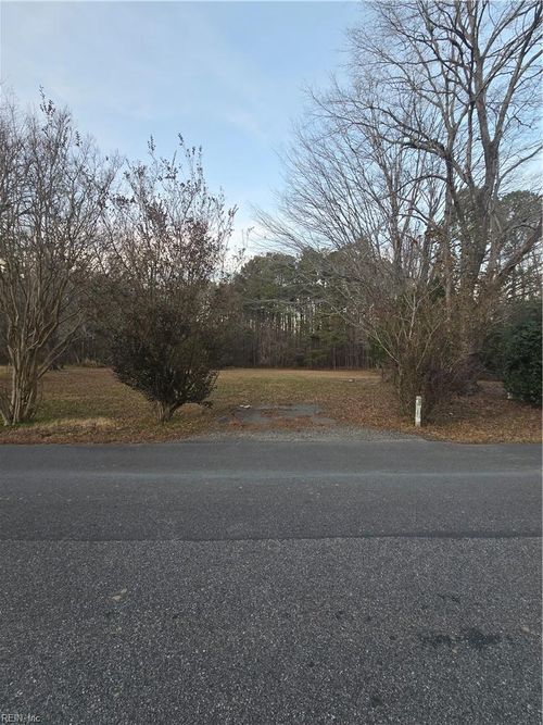 185 Crafford Road, Newport News, VA, 23603 | Card Image