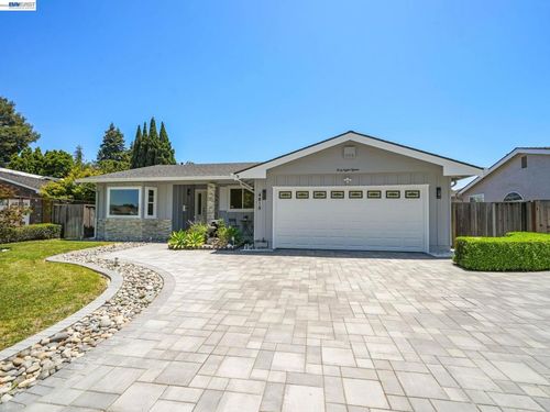 4815 Windermere Dr, Newark, CA, 94560-1412 | Card Image