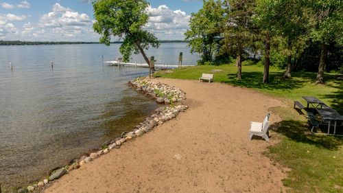 13335 E Shore Rd, Crosslake, MN, 56442-2769 | Card Image