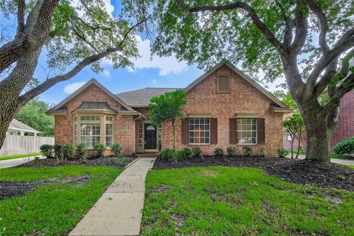 6415 Adobe Trails Dr, Sugar Land, TX, 77479-5509 | Card Image