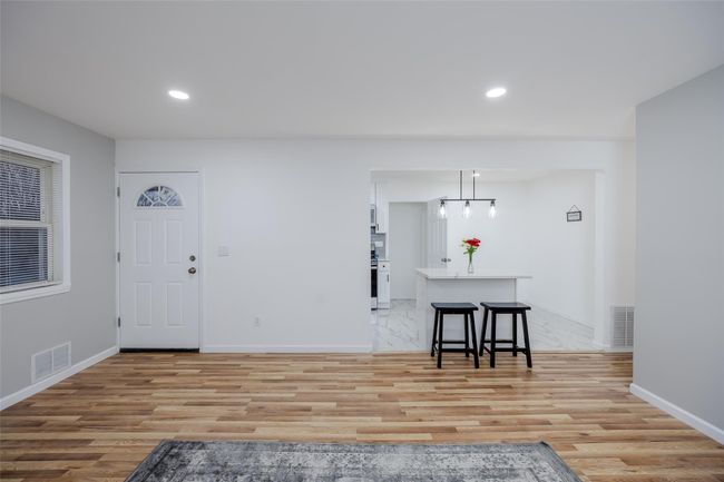 Foyer entrance featuring light wood-type flooring | Image 12