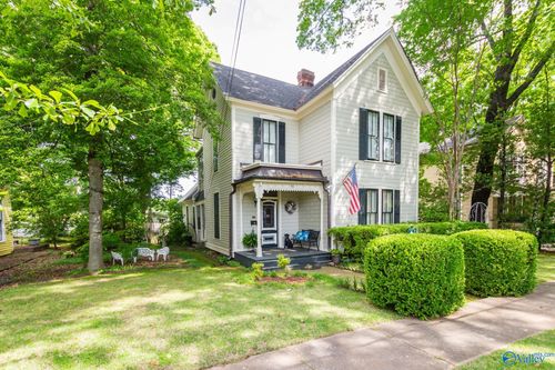 511 Line St Ne, Decatur, AL, 35601-1817 | Card Image