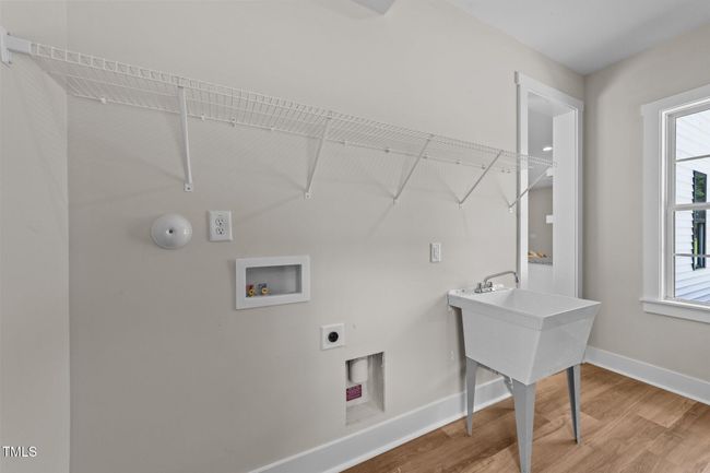 412 N Green - Laundry 2 | Image 33