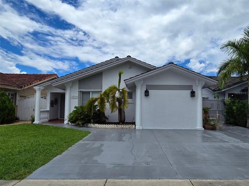 16834 Nw 70th Avenue, HIALEAH, FL, 33015 | Card Image