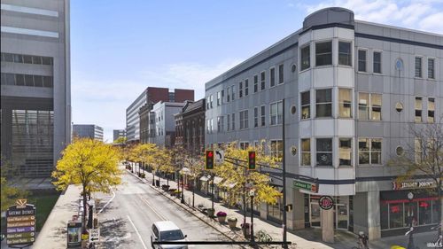 403-113 W Wayne St, Fort Wayne, IN, 46802-2508 | Card Image