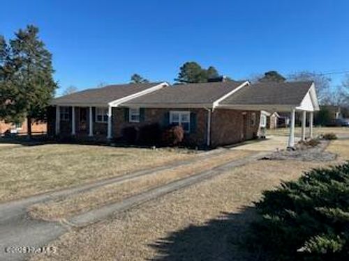 301 Hampton Dr, Plymouth, NC, 27962-1615 | Card Image