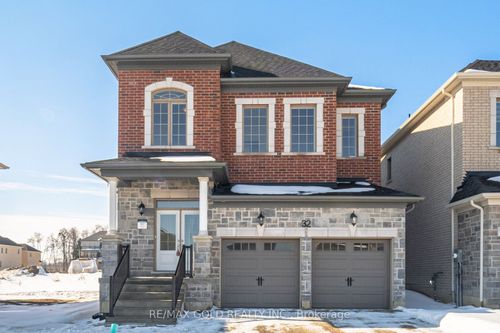 32 Addison St, Caledon East, ON, L7C4P6 | Card Image