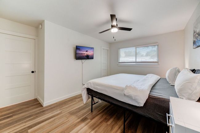 4405 Button Bend Cir, House other with 4 bedrooms, 2 bathrooms and 2 parking in Austin TX | Image 21