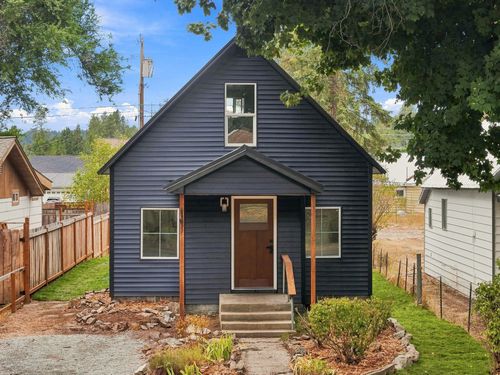 521 S Union Ave, Newport, WA, 99156-9620 | Card Image