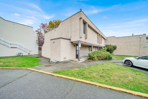 28-17702 60 Ave, Surrey, BC, V3S1V2 | Card Image