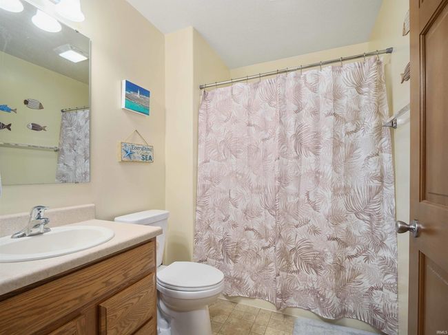 1224 E Edge Water Ct, House other with 3 bedrooms, 3 bathrooms and null parking in Decatur IN | Image 25