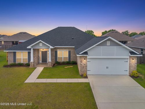 15053 Emersyn Ln, Gulfport, MS, 39503-6504 | Card Image