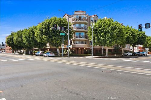 unit-310-801 Pine Ave, Long Beach, CA, 90813-5815 | Card Image