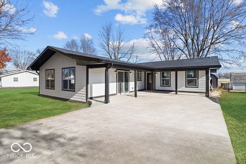 804 S Albany St, Selma, IN, 47383-9700 | Card Image