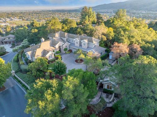 1750 Vista Del Sur, Gilroy, CA, 95020-3795 | Card Image