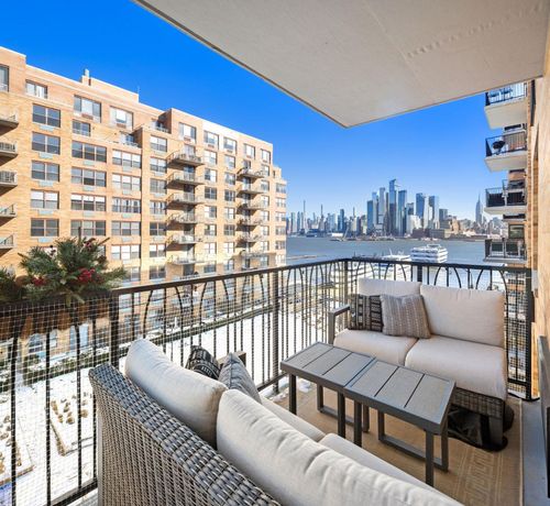 814-2 Constitution Ct, Hoboken, NJ, 07030-6729 | Card Image