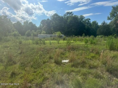 447 Jimmy Rd, Magnolia, NC, 28453-7925 | Card Image