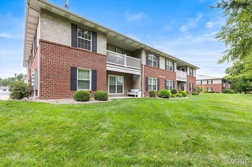 416-406 S Church St, Saint Peters, MO, 63376-1381 | Card Image