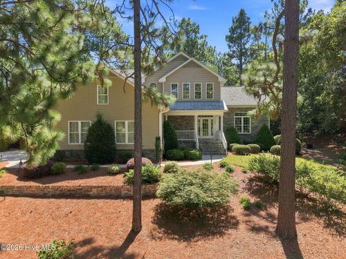 124 Deerwood Ln, Pinehurst, NC, 28374-6809 | Card Image