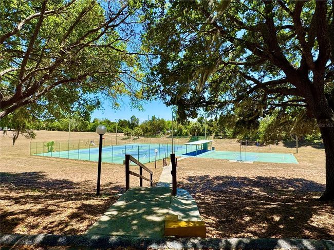 Basketball/tennis/pickleball courts | Image 48