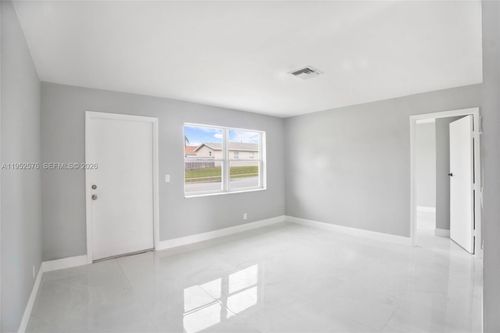 968 W 9th St, Riviera Beach, FL, 33404-7363 | Card Image