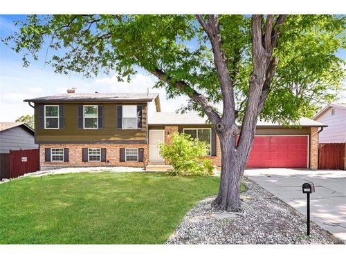 1115 S Truckee Way, Aurora, CO, 80017-4331 | Card Image