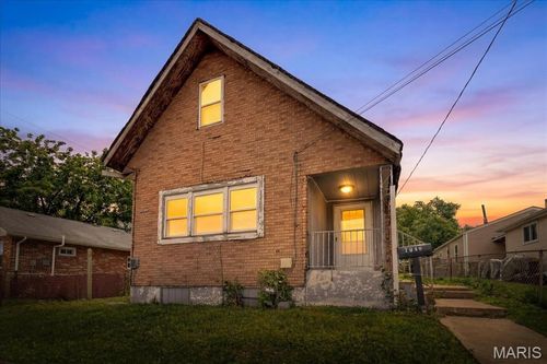 1040 Wachtel Avenue, Unincorporated, MO, 63125 | Card Image
