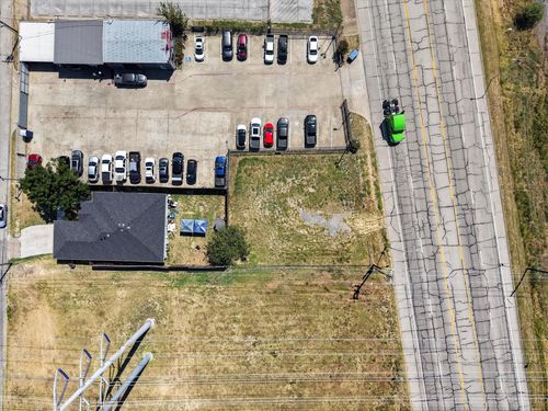 2126 W Main St, Grand Prairie, TX, 75050-5012 | Card Image