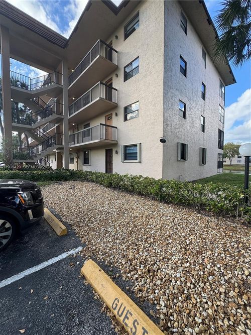 apt-115-4970 E Sabal Palm Blvd, Tamarac, FL, 33319-2604 | Card Image