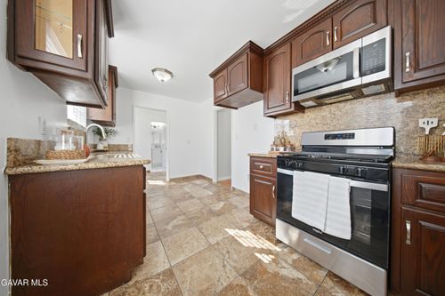 38808 E Carolside Avenue, Palmdale, CA, 93550 | Card Image