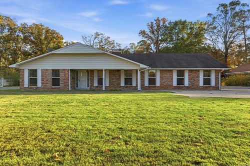 2002 W 42nd Ave, Pine Bluff, AR, 71603-6918 | Card Image