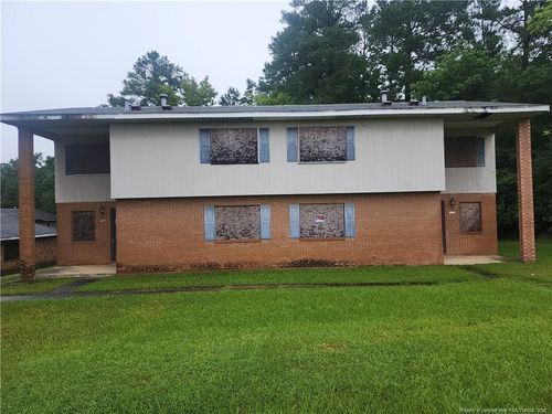 1110 W Garden St, Sanford, NC, 27330-5118 | Card Image